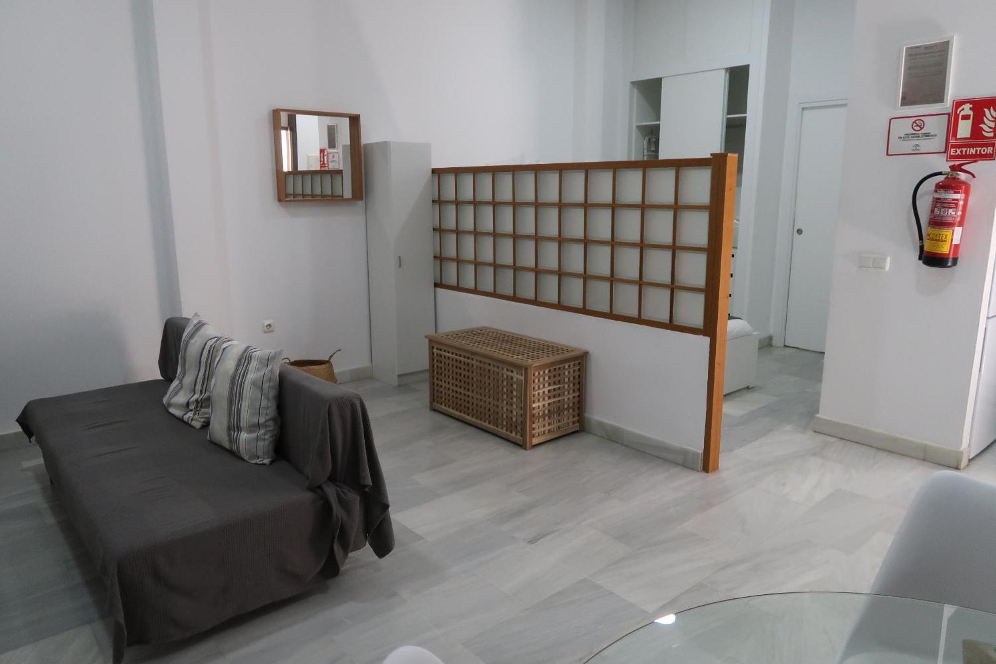 J & E Malaga Center Apartamentos Bagian luar foto